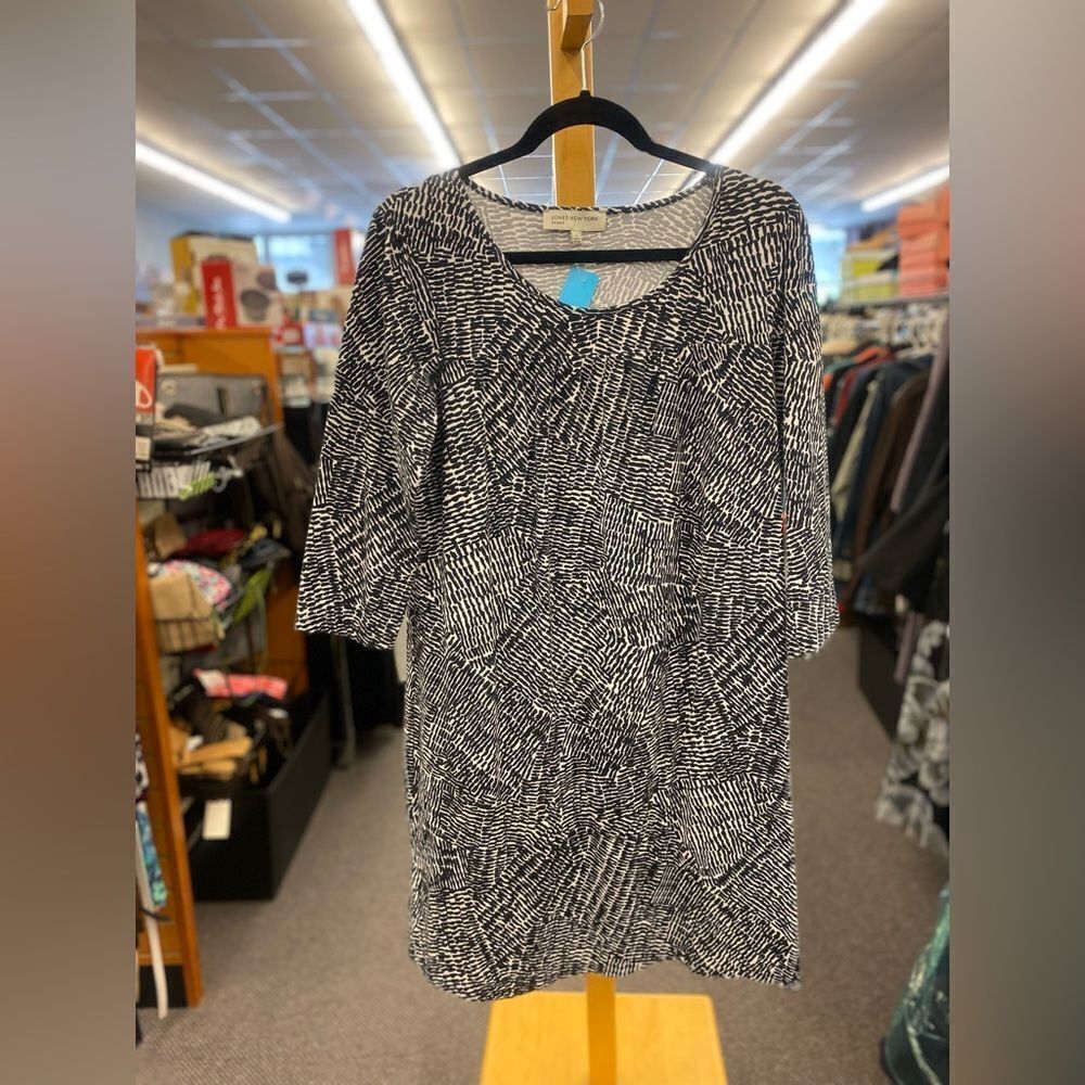 🛍️ Jones New York Lg Black/White Dress